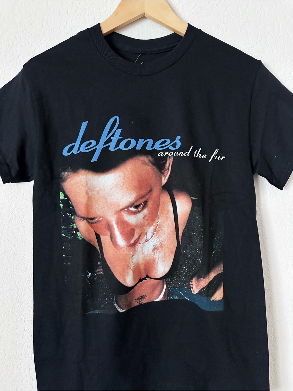 NEW Deftones Around the Fur Black Graphic Band T-Shirt - Picture 4 of 6